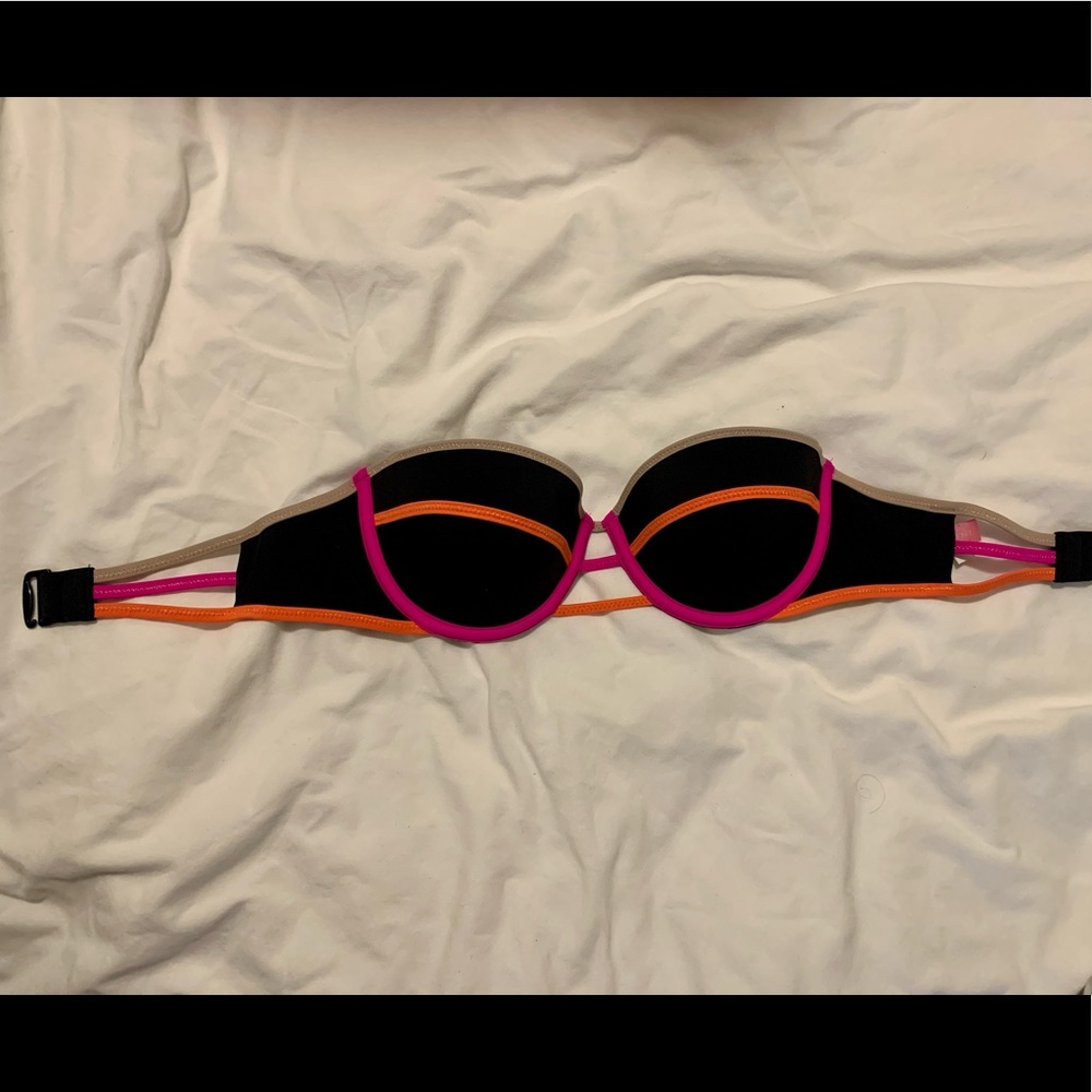 VS swim top